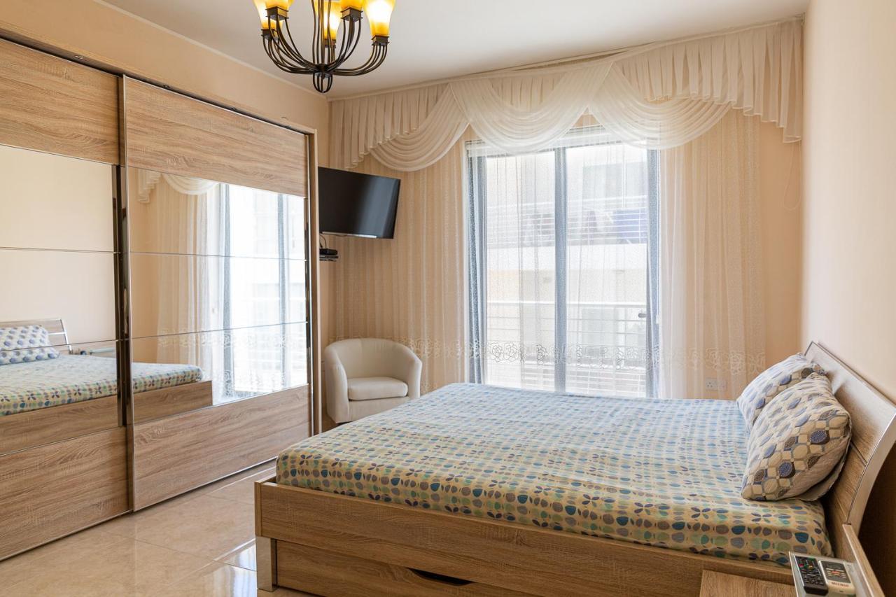 Beautiful Sea View Apartment Sliema Exteriér fotografie
